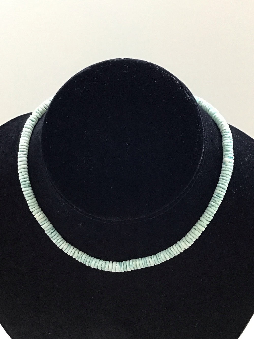 Vintage Aqua Shell  Beaded Choker Necklace, 1970’s